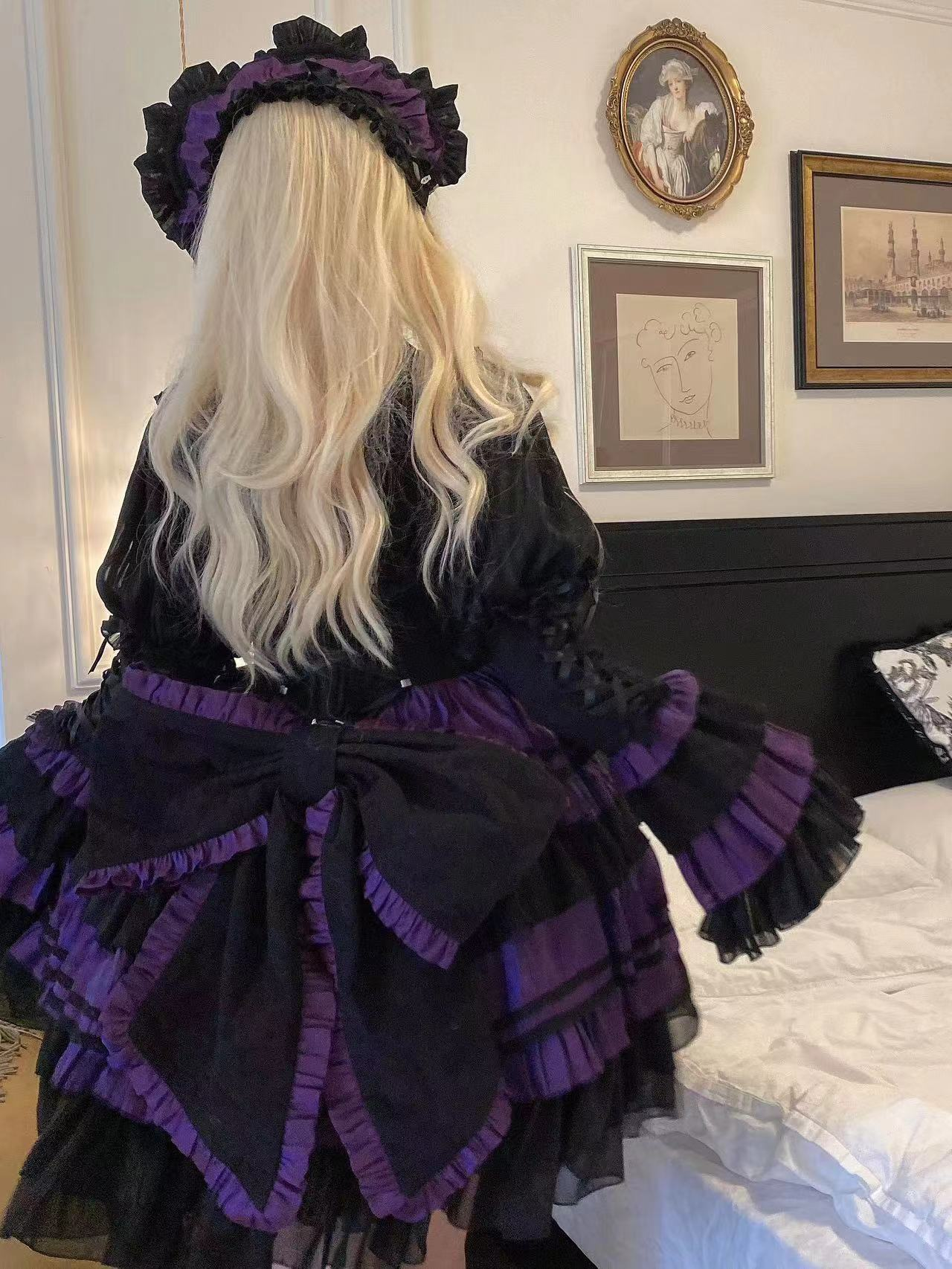 New Lolita "Little Witch" Gothic black-purple mid-length dress (including BNT headdress).