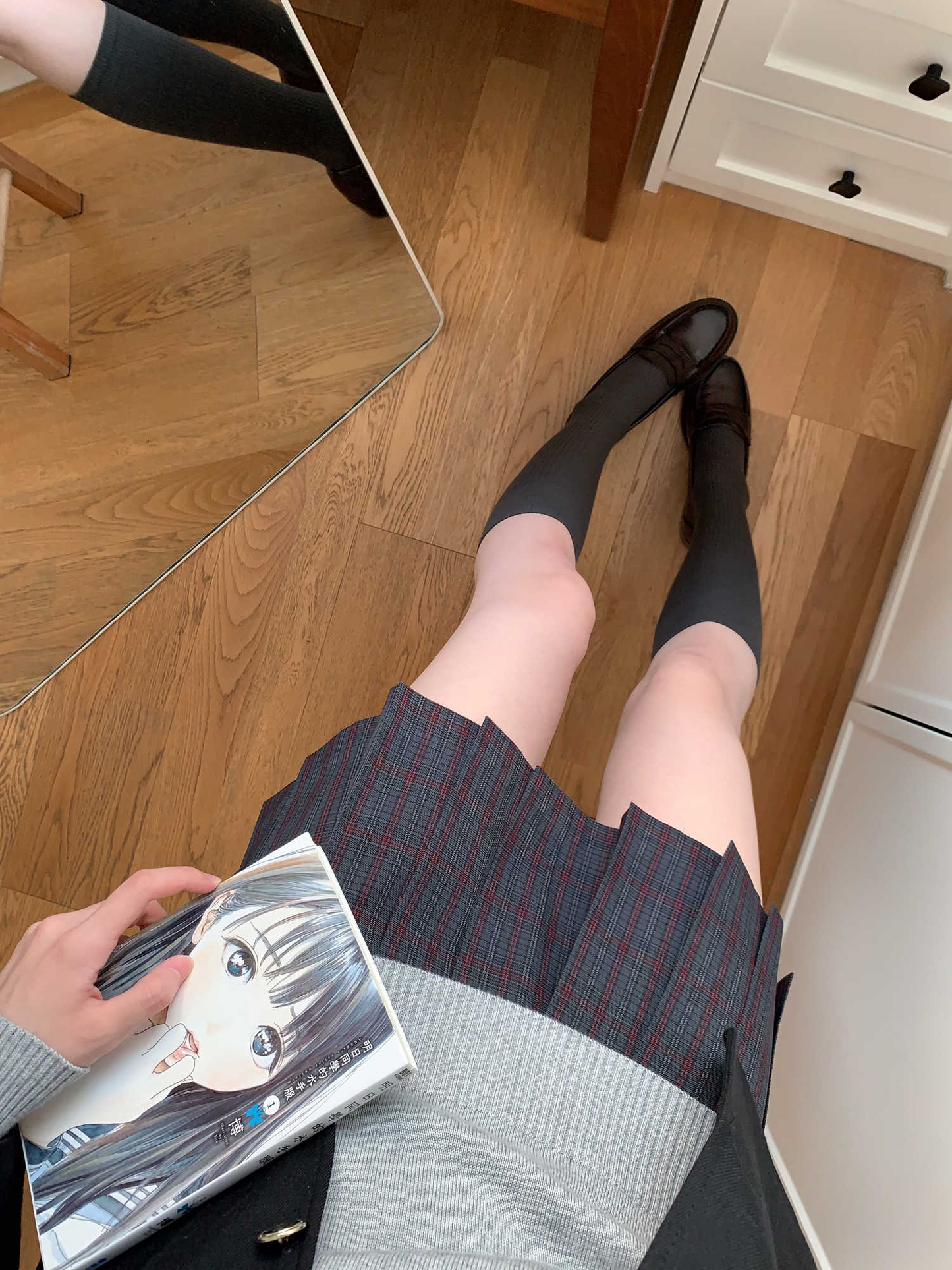 JK uniform skirt, Japanese school-uniform-feeling plaid skirt, half skirt, pleated skirt for autumn and winter, skirt in academic style.