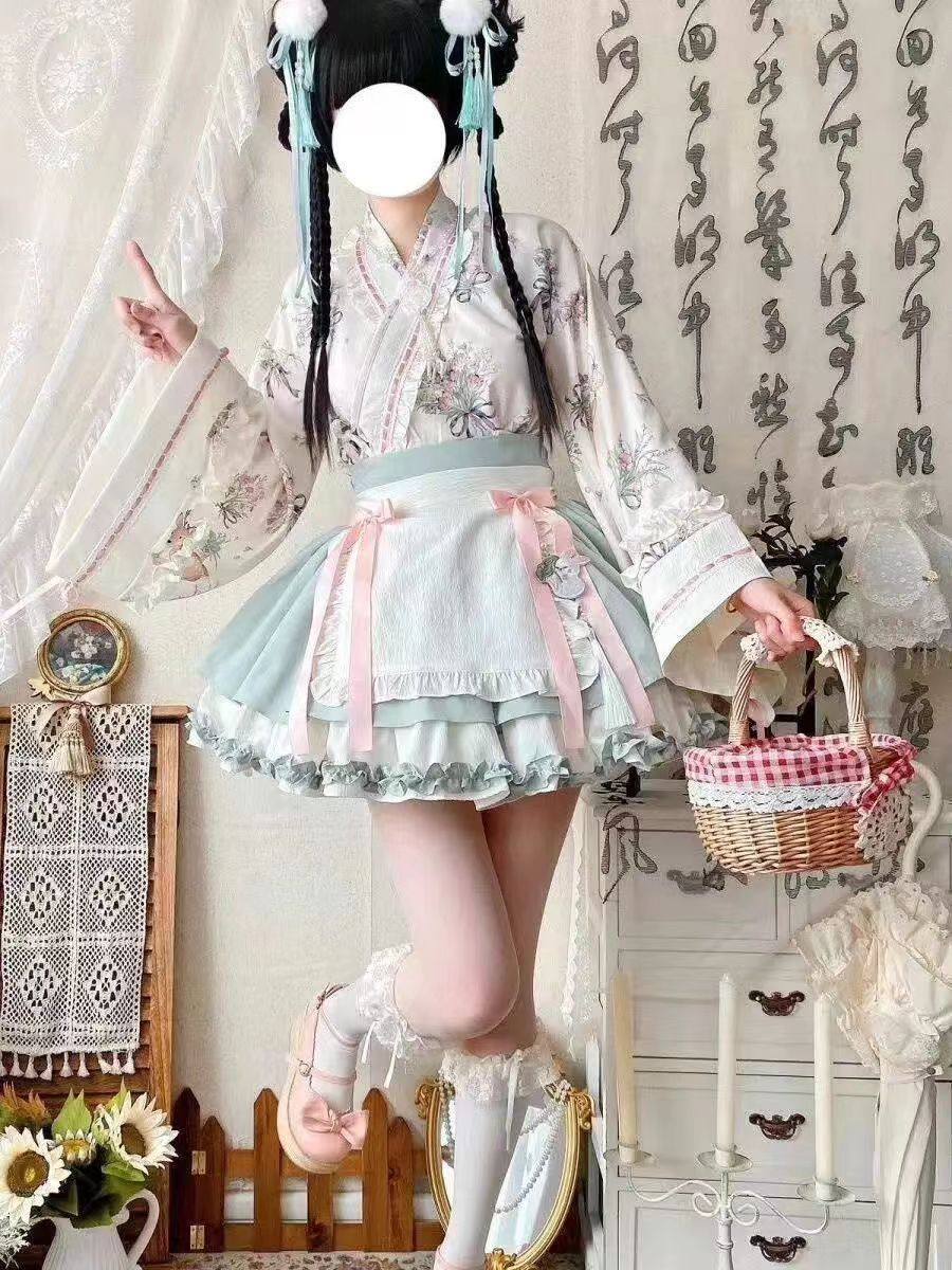 【Little Pharmacist · Chinese Herbal Plants】Chinese-style Lolita dress with wide sleeves, crossed collars and flapping skirts, in a Lolita maid style that combines pure and sexy charm.