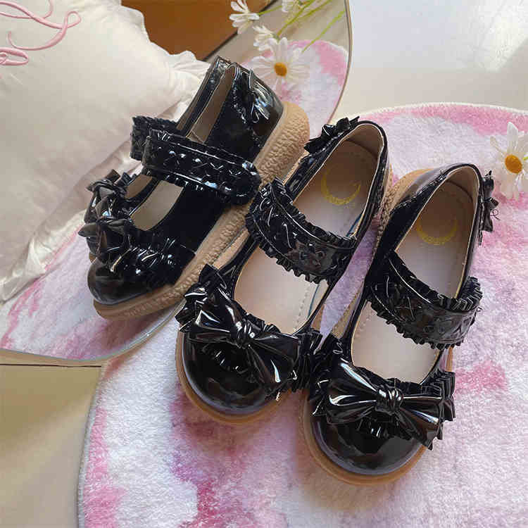 Original Gummy Thick-headed Flat-soled Lolita Shoes with Lace, Looking Cute and Sweet for Lolita Girls' Single Shoes.