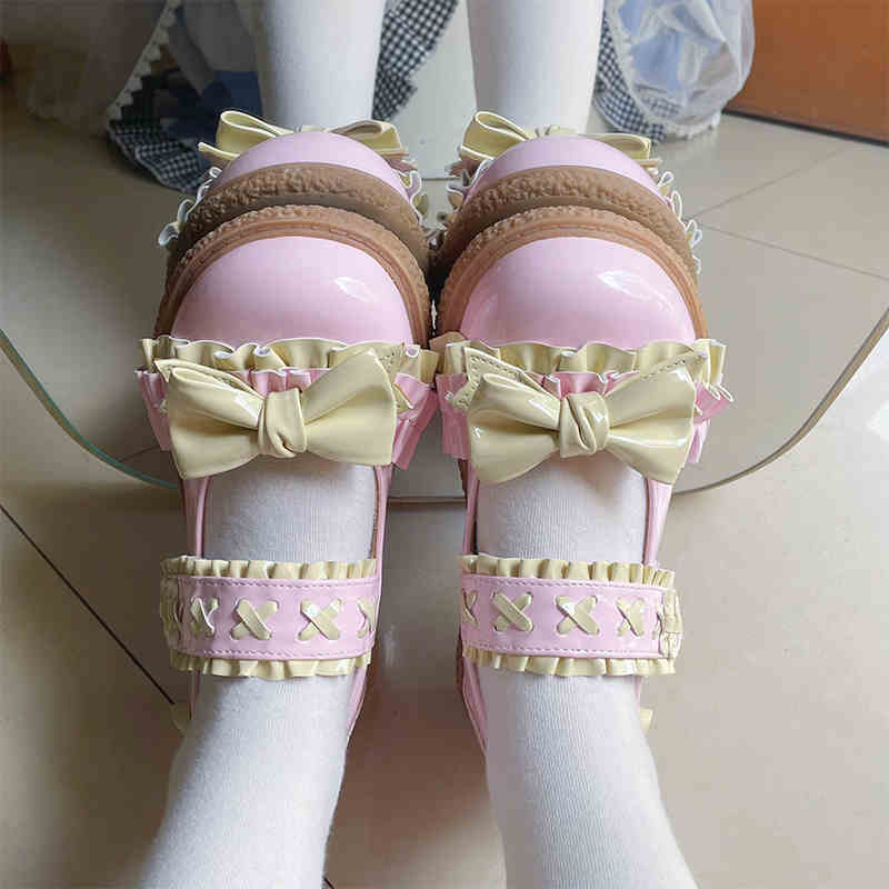 Original Gummy Thick-headed Flat-soled Lolita Shoes with Lace, Looking Cute and Sweet for Lolita Girls' Single Shoes.